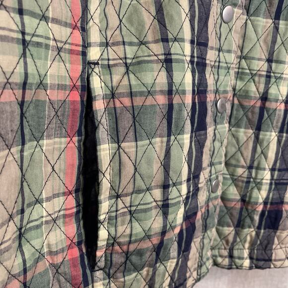 Baxter & Wells Woman - Quilted Vest Size 1X Green/Blue/Tan/Coral Plaid - Buttons - Picture 3 of 5